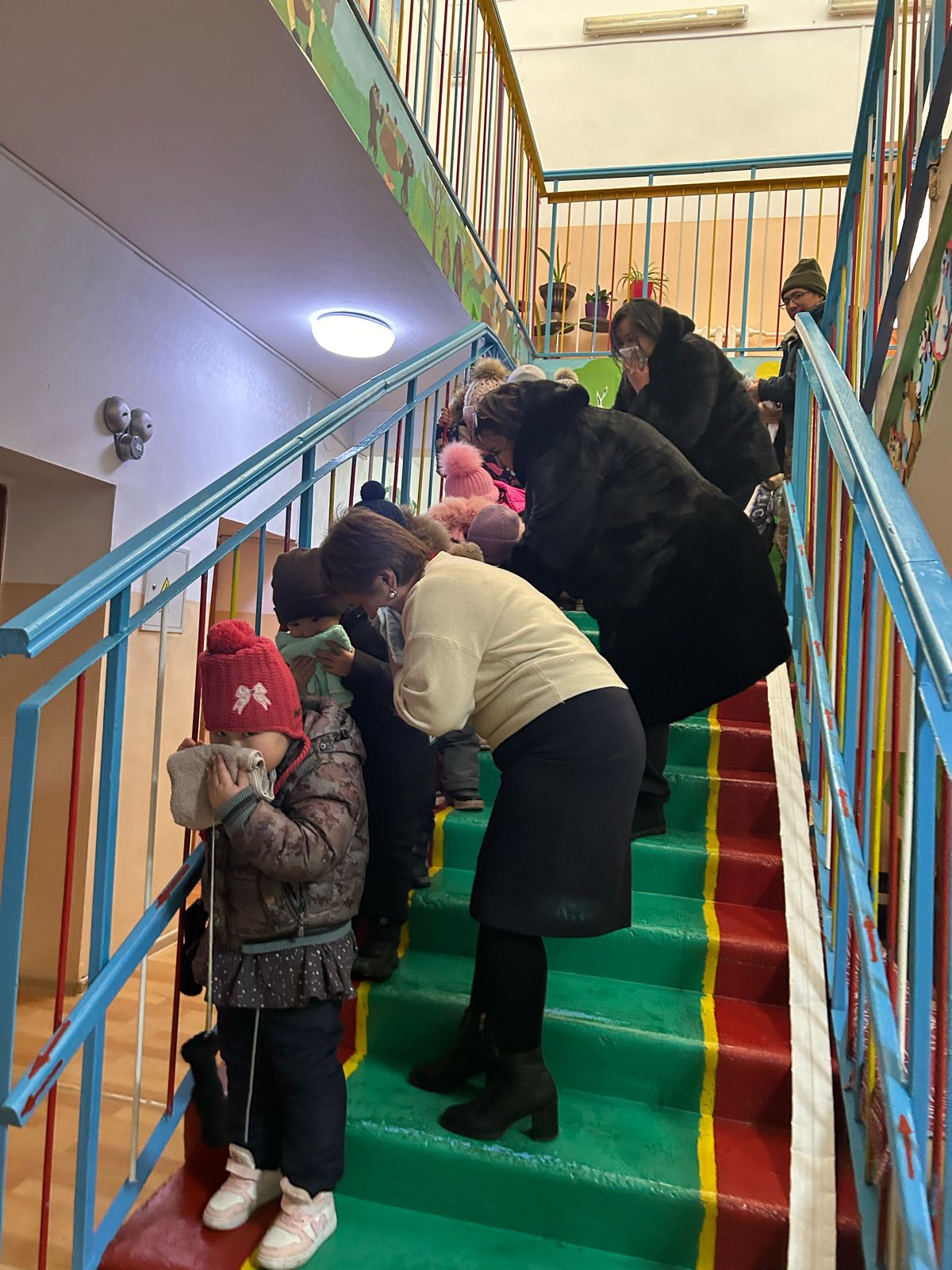 Балабақшадағы төтенше жағдай кезіндегі өрт және сейсмикалық жаттығулар. Балабақшадағы төтенше жағдай кезіндегі өрт және сейсмикалық жаттығулар.